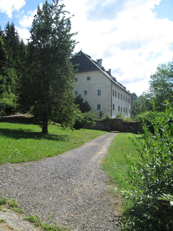 Schloss Manndorf Gaestehaus Kotschach-Mauthen Εξωτερικό φωτογραφία